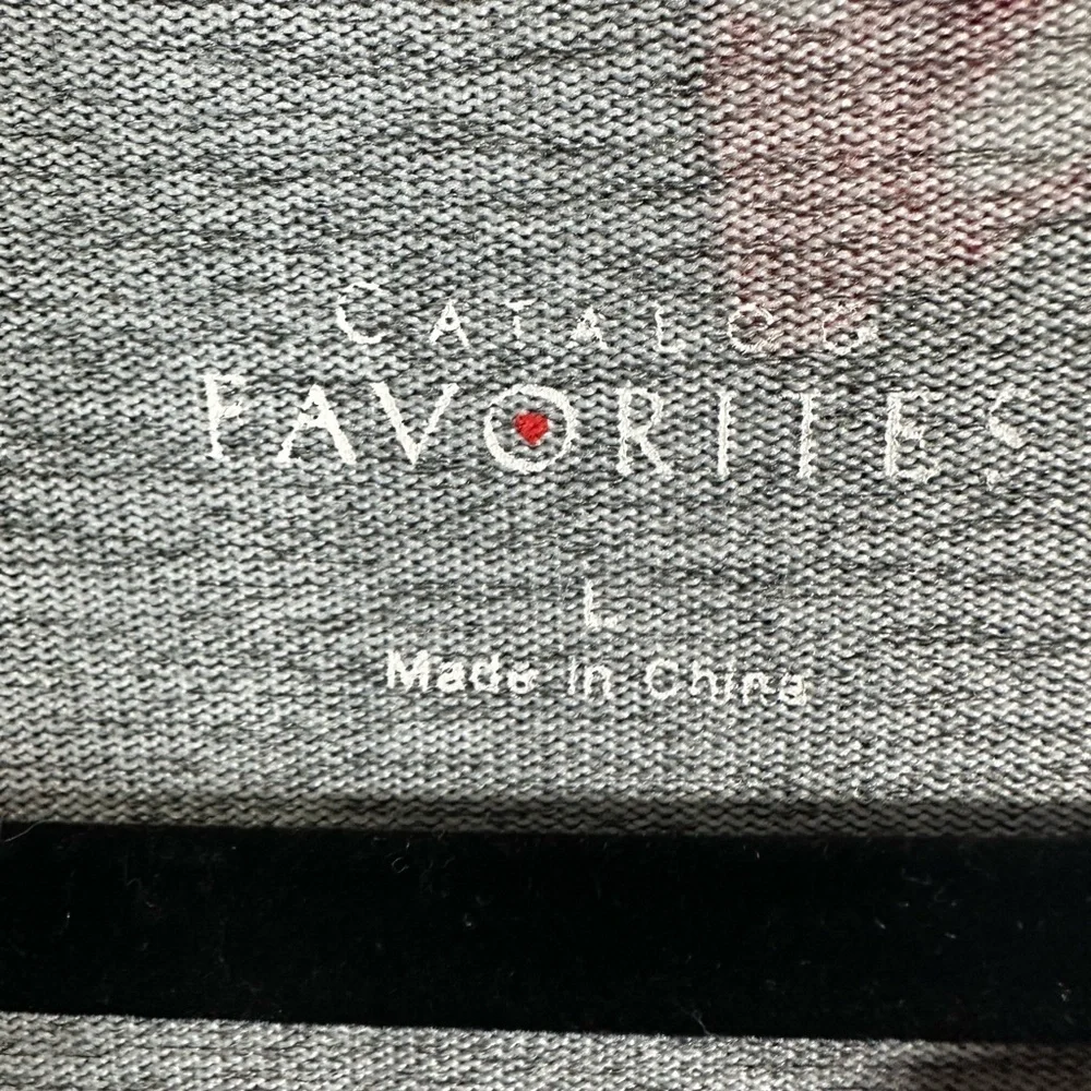 Catalog favorites Black Floral Embroidered Blouse v neck tunic type Size Large - Picture 4 of 8